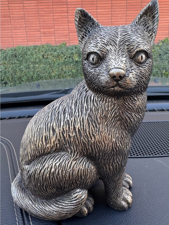 Other - Metallic Cat Figurine - Silver Finish
